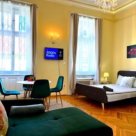 N38 Apartments By Small Home Budapest Luaran gambar