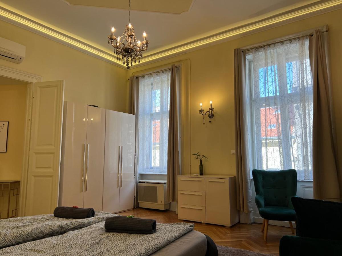 N38 Apartments By Small Home Budapest Luaran gambar