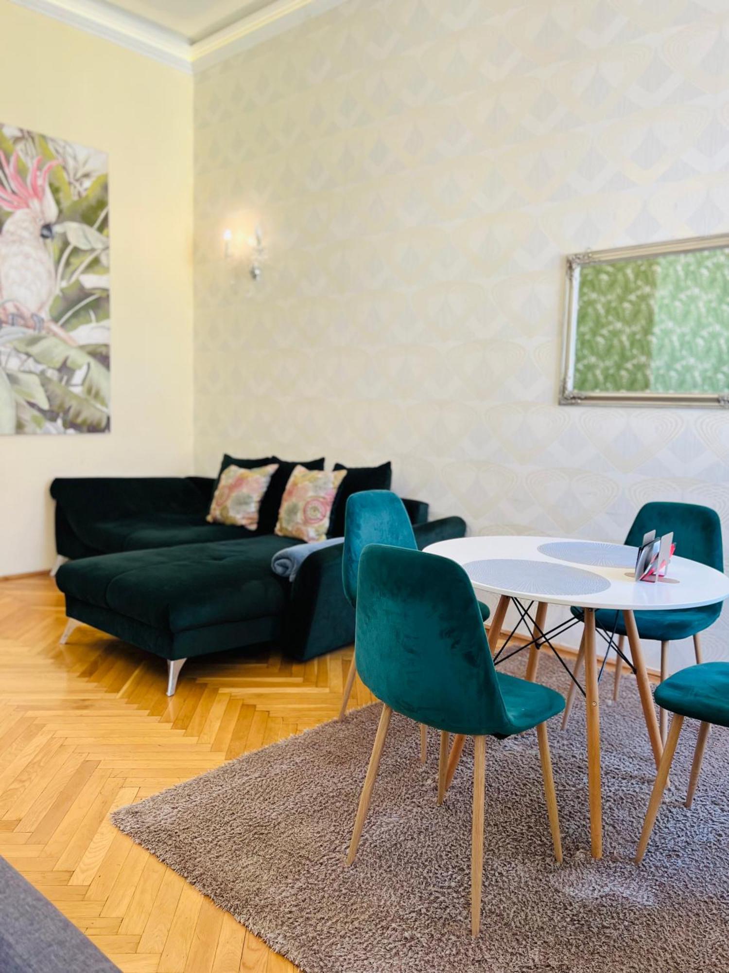 N38 Apartments By Small Home Budapest Luaran gambar
